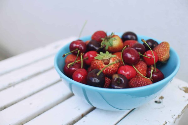 Quels sont les secrets pour réussir une mousse de fruits rouges légère et onctueuse ?